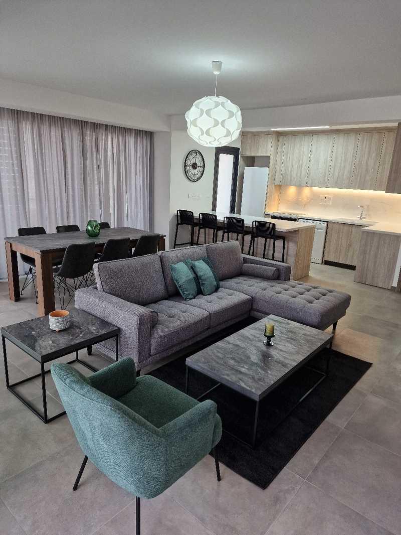 2-bedroom apartment to rent: https://www.bazaraki.com/adv/5786120_2-bedroom-apartment-to-rent (www.bazaraki.com)