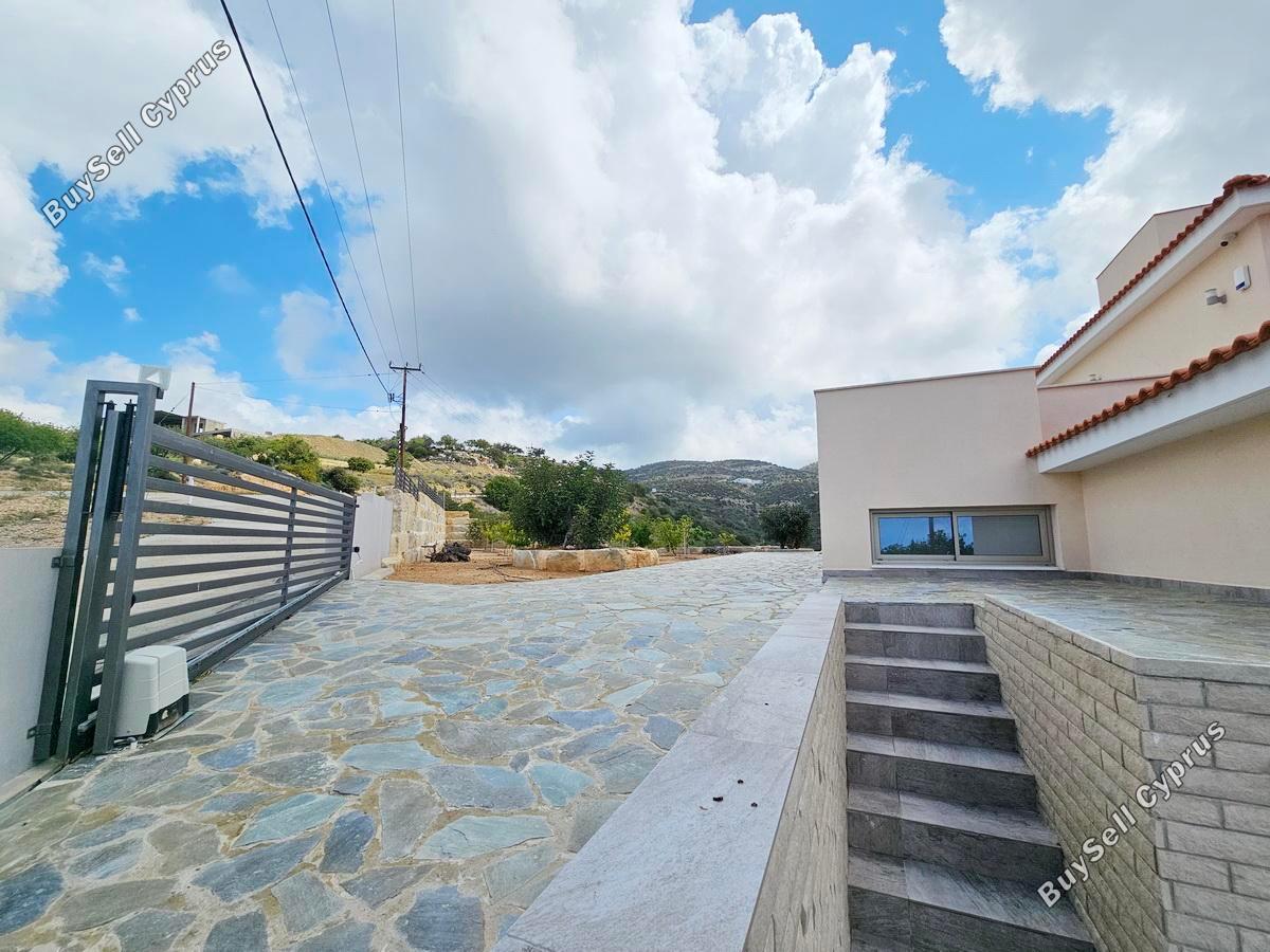 4 Bedroom Detached house for sale in Akoursos, Paphos: https://www.buysellcyprus.com/property-for-sale/paphos/akoursos/4-bed-detached-house-for-sale-akoursos-paphos-1799539.html (www.buysellcyprus.com)