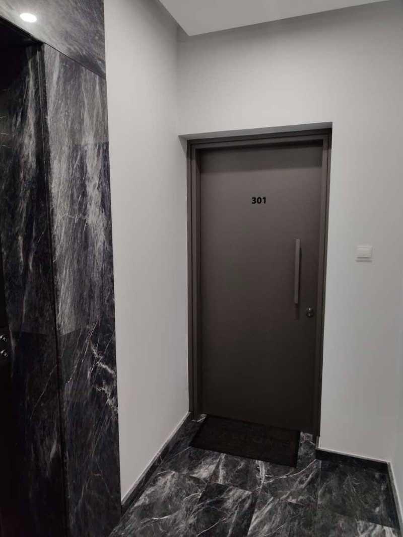 2-bedroom penthouse to rent: https://www.bazaraki.com/adv/5798704_2-bedroom-penthouse-to-rent (www.bazaraki.com)