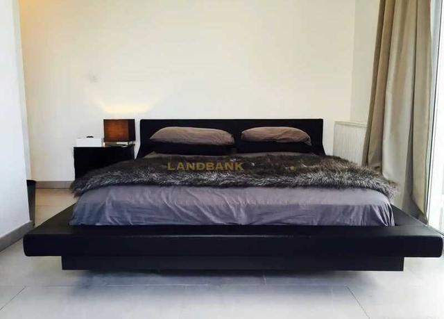3-bedroom penthouse to rent: https://www.bazaraki.com/adv/5793821_3-bedroom-penthouse-to-rent (www.bazaraki.com)