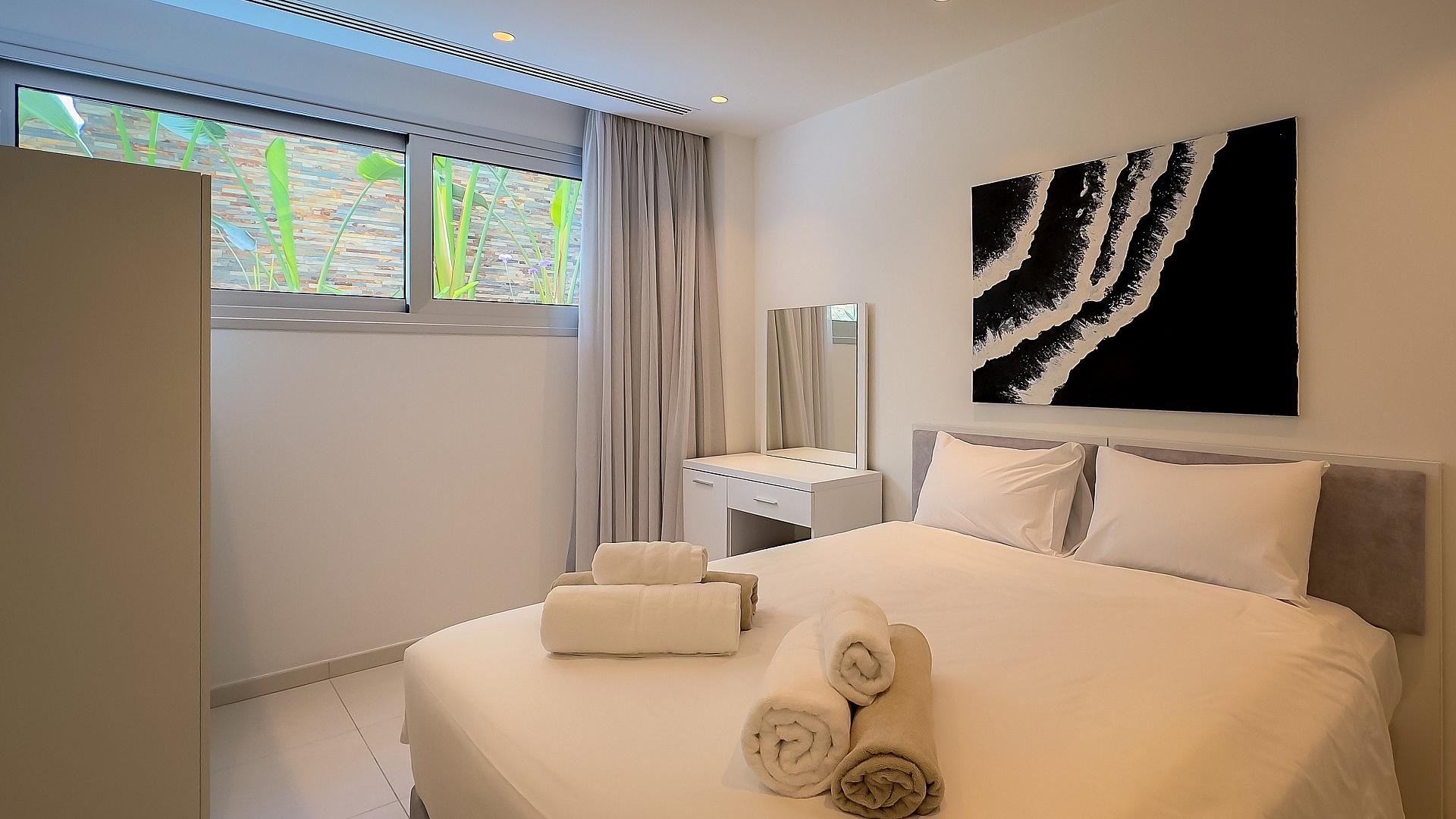 New 4-bedroom villa in Famagusta № 152536: https://dom.com.cy/en/catalog/sale/152536/ (dom.com.cy)
