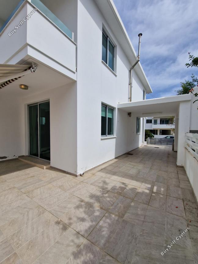 4 Bedroom Detached house to rent in Oroklini, Larnaca: https://www.buysellcyprus.com/property-for-rent/larnaca/oroklini/4-bed-detached-house-to-rent-oroklini-larnaca-1799931.html (www.buysellcyprus.com)