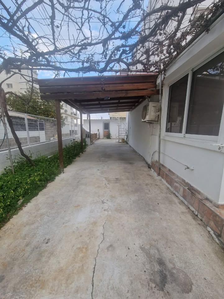 3 Beds 3 Baths House: https://www.facebook.com/marketplace/item/3675489166082502 (www.facebook.com)