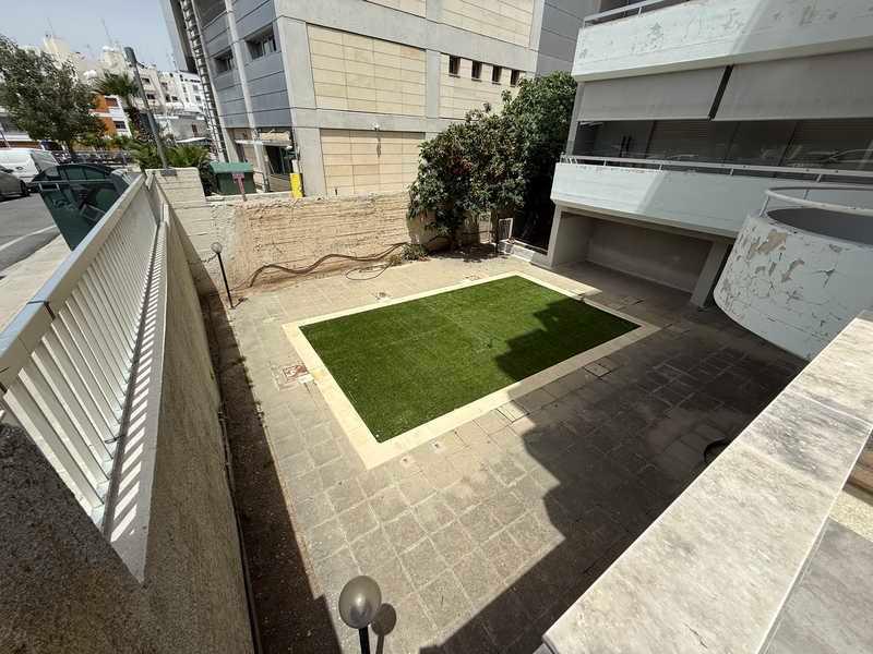 3-bedroom apartment to rent: https://www.bazaraki.com/adv/5794887_3-bedroom-apartment-to-rent (www.bazaraki.com)