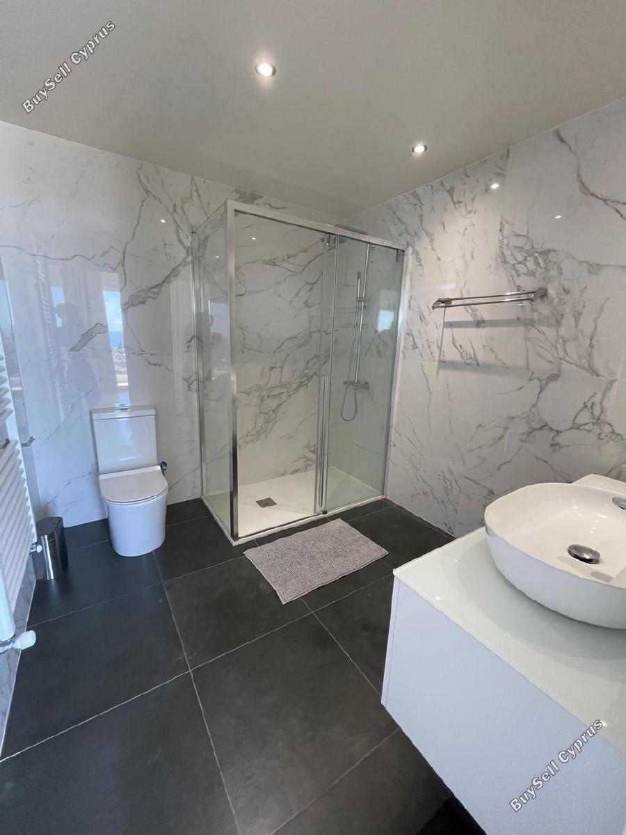 5 Bedroom Detached house to rent in Agios Tychonas, Limassol: https://www.buysellcyprus.com/property-for-rent/limassol/agios-tychonas/5-bed-detached-house-to-rent-agios-tychonas-limassol-1796772.html (www.buysellcyprus.com)