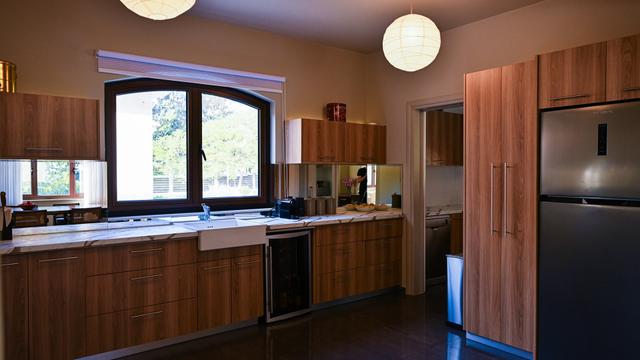 6-bedroom villa in Larnaca № 153177: https://dom.com.cy/en/catalog/sale/153177/ (dom.com.cy)