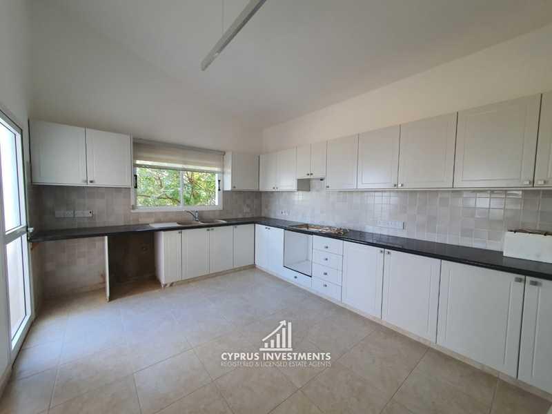 5-bedroom detached house for sale: https://www.bazaraki.com/adv/5794767_5-bedroom-detached-house-for-sale (www.bazaraki.com)