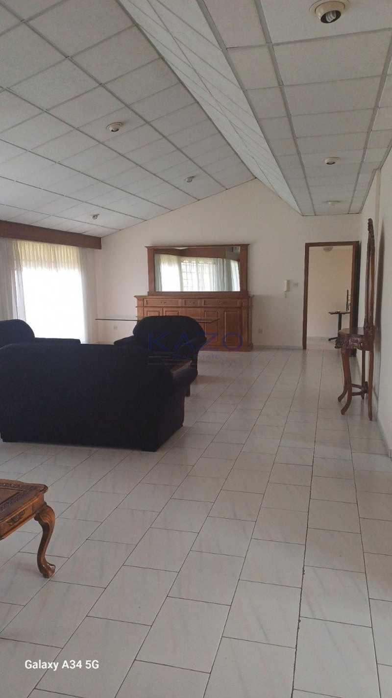 4-bedroom apartment to rent: https://www.bazaraki.com/adv/5787602_4-bedroom-apartment-to-rent (www.bazaraki.com)
