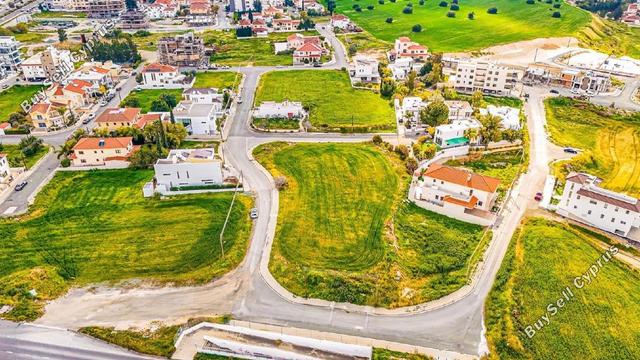 2,034 SQM Residential Plot for sale in Aradippou, Larnaca: https://www.buysellcyprus.com/property-for-sale/larnaca/aradippou/plot-for-sale-aradippou-larnaca-1796738.html (www.buysellcyprus.com)