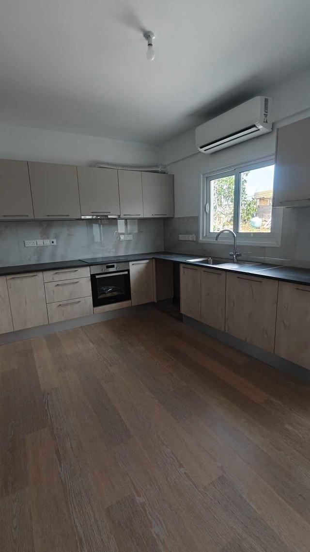 2-bedroom apartment to rent: https://www.bazaraki.com/adv/5793902_2-bedroom-apartment-to-rent (www.bazaraki.com)