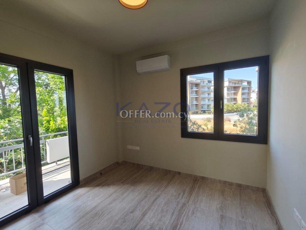 Modern Fully Furnished Top Floor Apartment in Neapolis: https://www.offer.com.cy/en/modern-fully-furnished-top-floor-apartment-in-neapolis/21-816629/ (www.offer.com.cy)