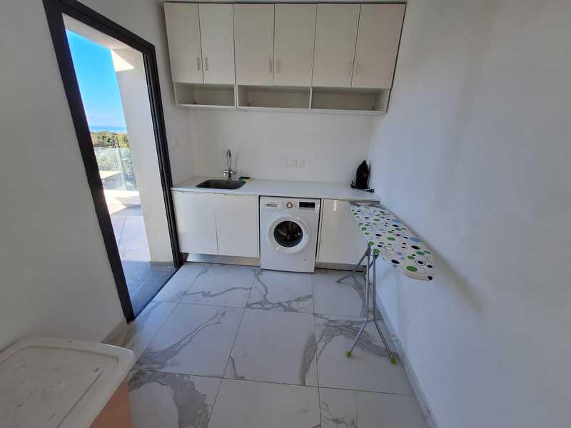 3-bedroom villa to rent: https://www.bazaraki.com/adv/5790785_3-bedroom-villa-to-rent (www.bazaraki.com)