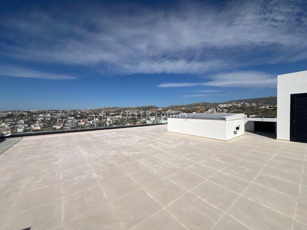 Apartment (Penthouse) in Agios Athanasios, Limassol for Sale: https://www.offer.com.cy/en/apartment-penthouse-in-agios-athanasios-limassol-for-sale/21-816901/ (www.offer.com.cy)