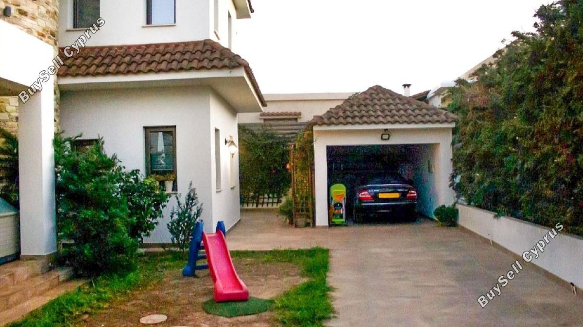 4 Bedroom Detached house to rent in Aradippou, Larnaca: https://www.buysellcyprus.com/property-for-rent/larnaca/aradippou/4-bed-detached-house-to-rent-aradippou-larnaca-1796741.html (www.buysellcyprus.com)