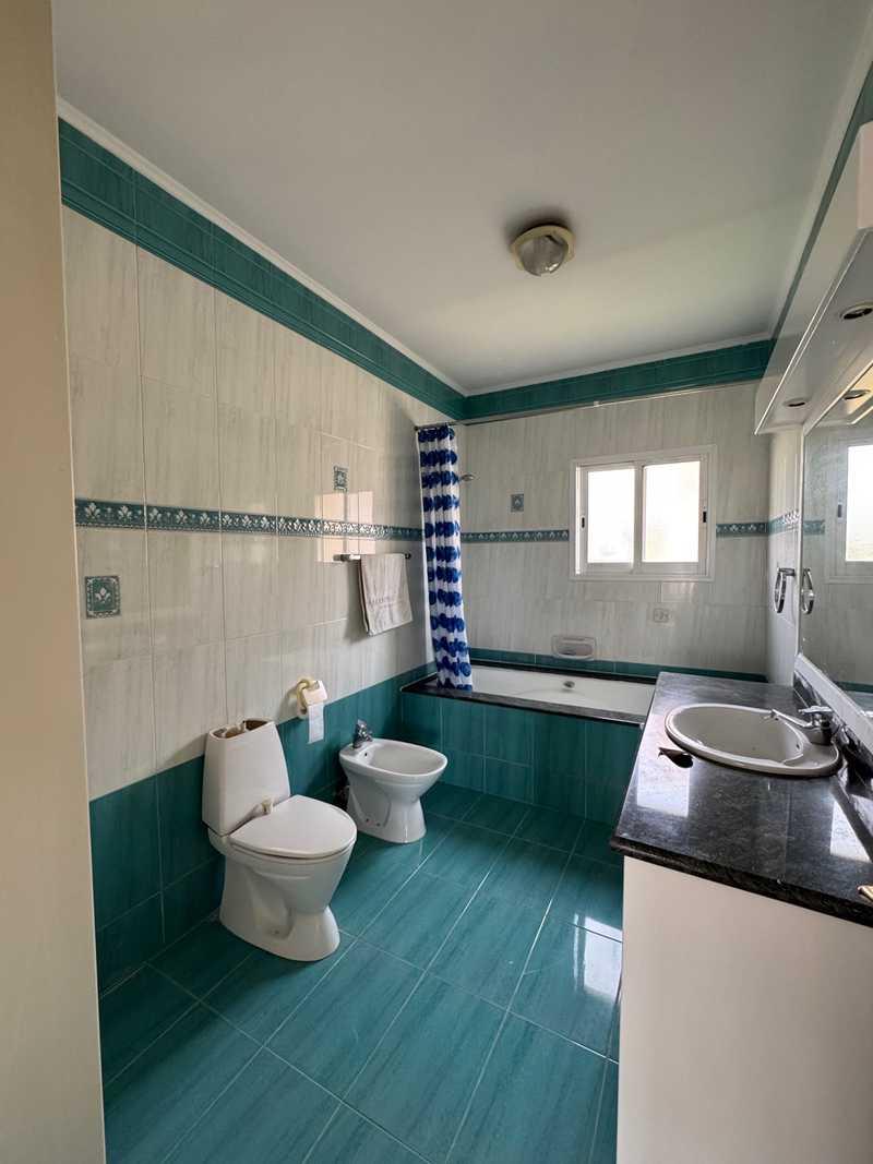 4-bedroom villa to rent: https://www.bazaraki.com/adv/5793338_4-bedroom-villa-to-rent (www.bazaraki.com)