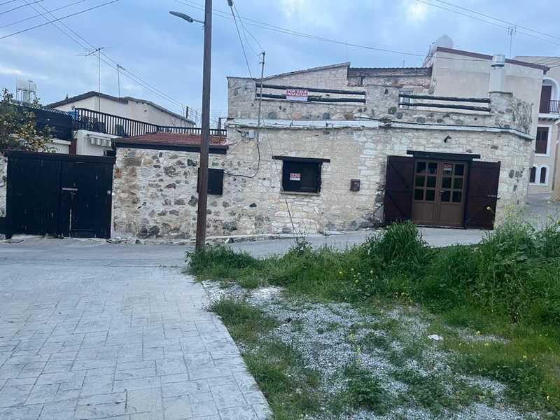 3-bedroom semi-detached for sale: https://www.bazaraki.com/adv/5797019_3-bedroom-semi-detached-for-sale (www.bazaraki.com)
