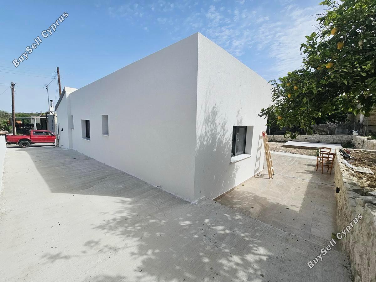 3 Bedroom Bungalow for sale in Polemi, Paphos: https://www.buysellcyprus.com/property-for-sale/paphos/polemi/3-bed-bungalow-for-sale-polemi-paphos-1799395.html (www.buysellcyprus.com)