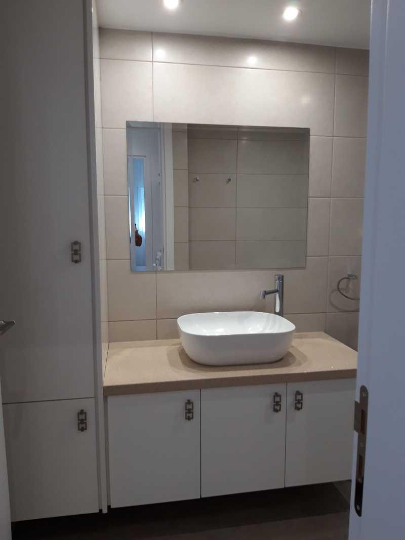 3-bedroom apartment to rent: https://www.bazaraki.com/adv/5791216_3-bedroom-apartment-to-rent (www.bazaraki.com)