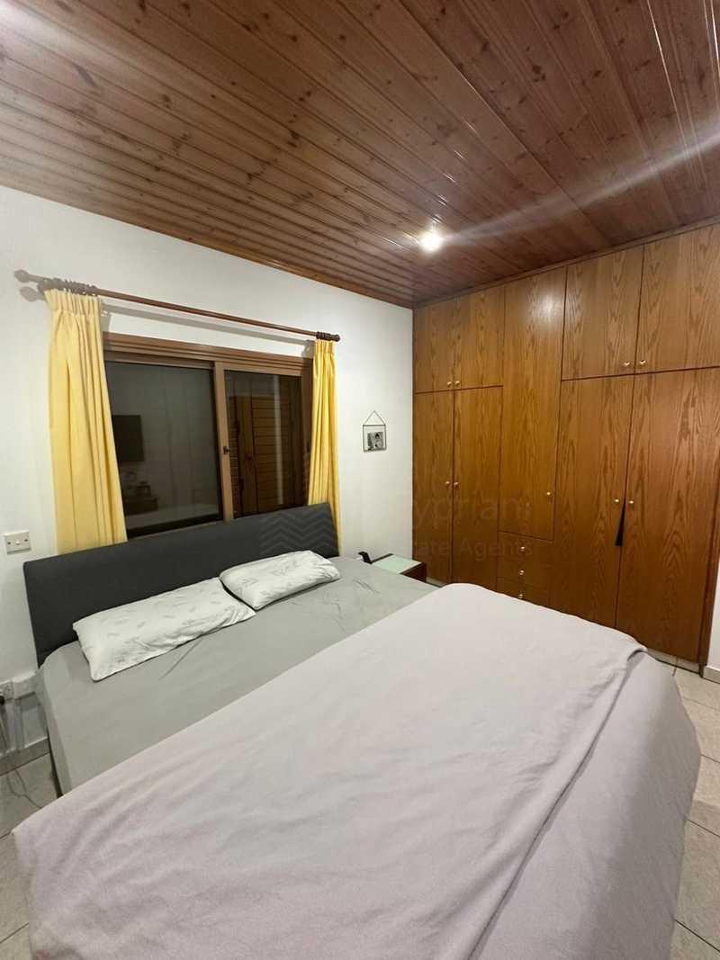 4-bedroom semi-detached for sale: https://www.bazaraki.com/adv/5789386_4-bedroom-semi-detached-for-sale (www.bazaraki.com)