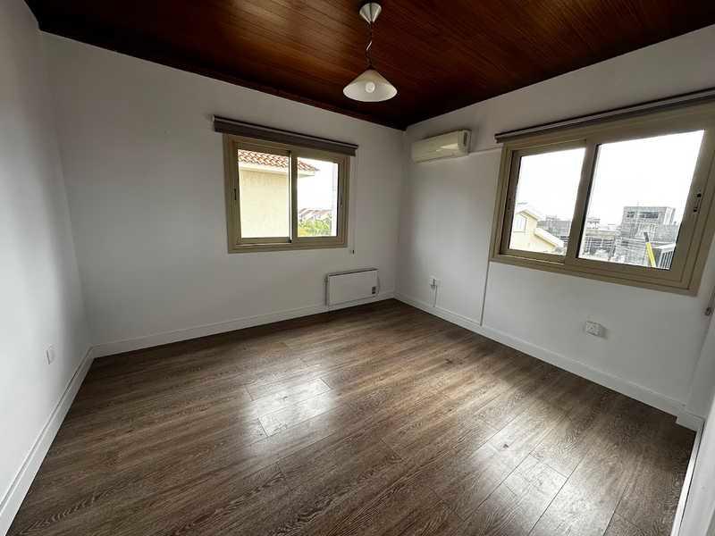 4-bedroom maisonette to rent: https://www.bazaraki.com/adv/5796481_4-bedroom-maisonette-to-rent (www.bazaraki.com)