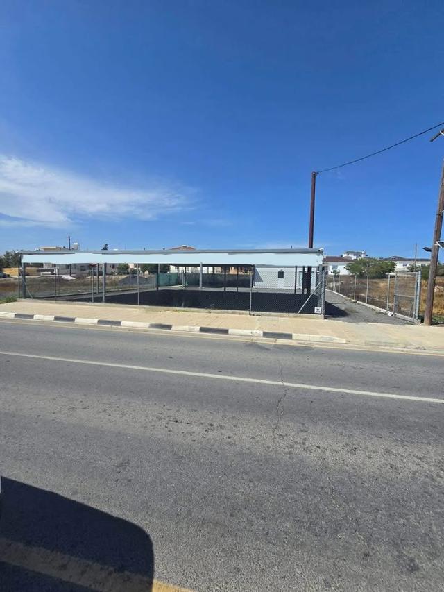FOR RENT 550 m2: https://www.facebook.com/marketplace/item/732376615899502 (www.facebook.com)