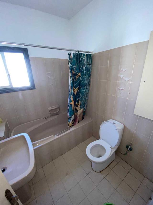 3-bedroom apartment to rent: https://www.bazaraki.com/adv/5796912_3-bedroom-apartment-to-rent (www.bazaraki.com)