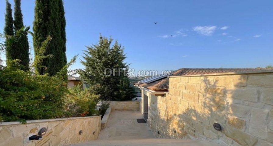 For Sale €1,095,000 House 5 bedrooms Kouklia Paphos: https://www.offer.com.cy/en/for-sale-1-095-000-house-5-bedrooms-kouklia-paphos/21-800393/ (www.offer.com.cy)