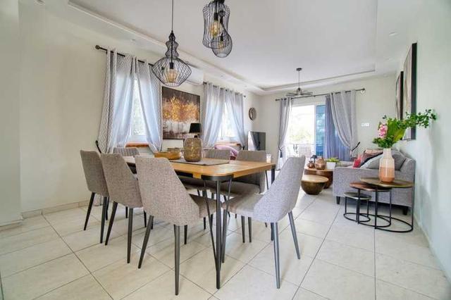 4-bedroom villa to rent: https://www.bazaraki.com/adv/5786421_4-bedroom-villa-to-rent (www.bazaraki.com)