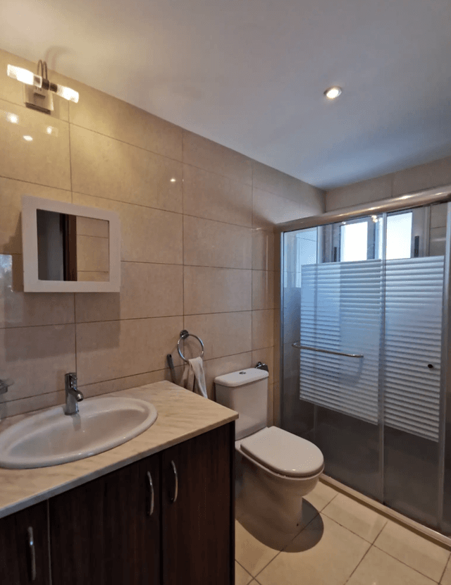 3-bedroom penthouse to rent: https://www.bazaraki.com/adv/5794612_3-bedroom-penthouse-to-rent (www.bazaraki.com)