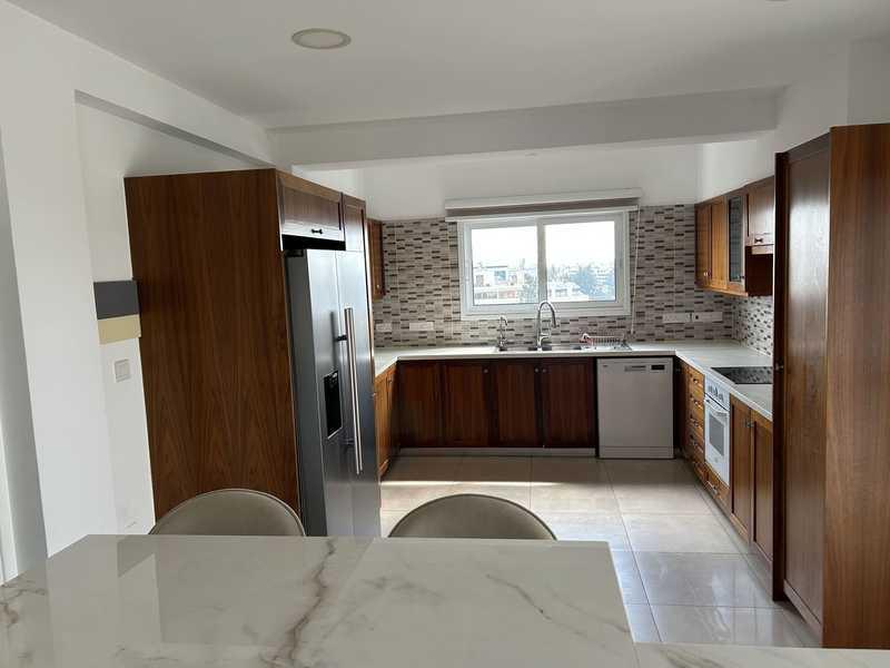 3-bedroom apartment for sale: https://www.bazaraki.com/adv/5792364_3-bedroom-apartment-for-sale (www.bazaraki.com)