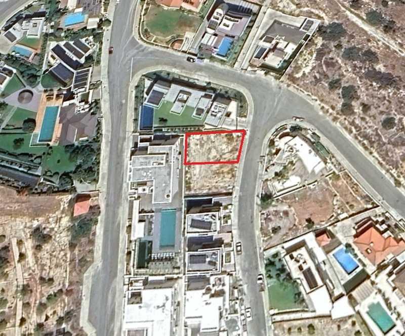 Residential land 349 m²: https://www.bazaraki.com/adv/5790655_residential-land-349-m2 (www.bazaraki.com)