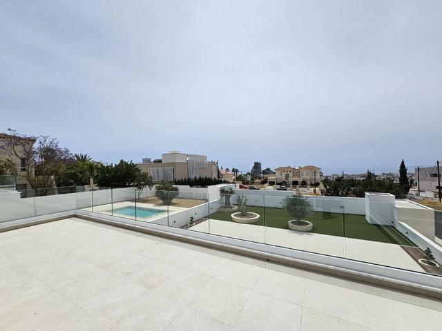 New 5-bedroom villa in Limassol №153651: https://dom.com.cy/en/catalog/rent/153651/ (dom.com.cy)