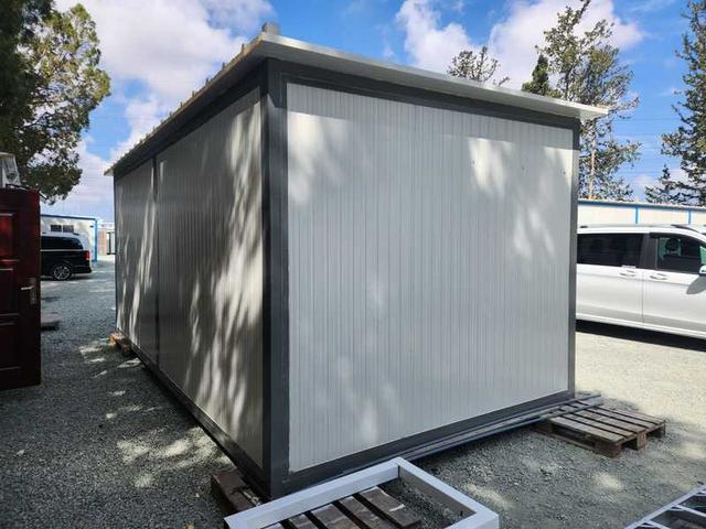 18 m² new prefabricated house - one bedroom, kithcen, toilet room: https://www.bazaraki.com/adv/5794589_18-m2-new-prefabricated-house-one-bedroom-kithcen-toilet-room (www.bazaraki.com)