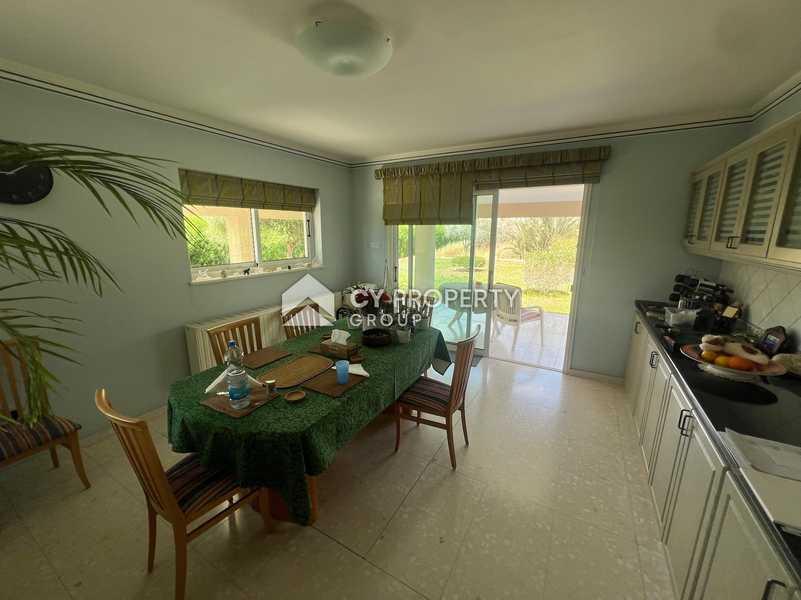4-bedroom detached house for sale: https://www.bazaraki.com/adv/5755982_4-bedroom-detached-house-for-sale (www.bazaraki.com)