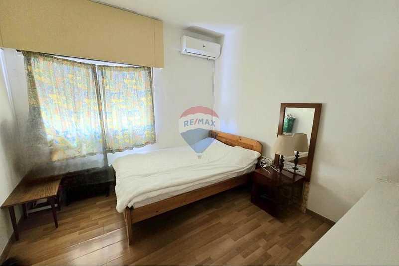 3-bedroom apartment for sale: https://www.bazaraki.com/adv/5793155_3-bedroom-apartment-for-sale (www.bazaraki.com)