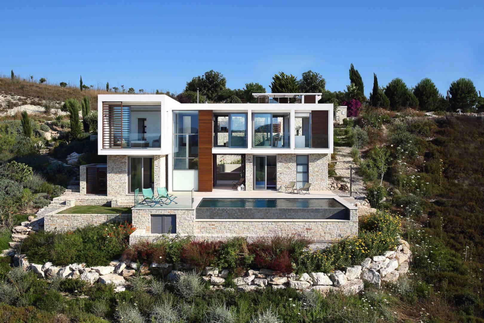 New 3-bedroom villa in Paphos № 150288: https://dom.com.cy/en/catalog/sale/150288/ (dom.com.cy)