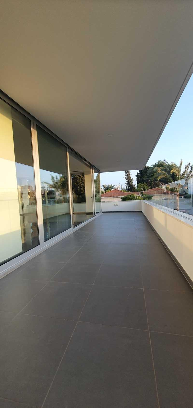 3-bedroom apartment to rent: https://www.bazaraki.com/adv/5799592_3-bedroom-apartment-to-rent (www.bazaraki.com)