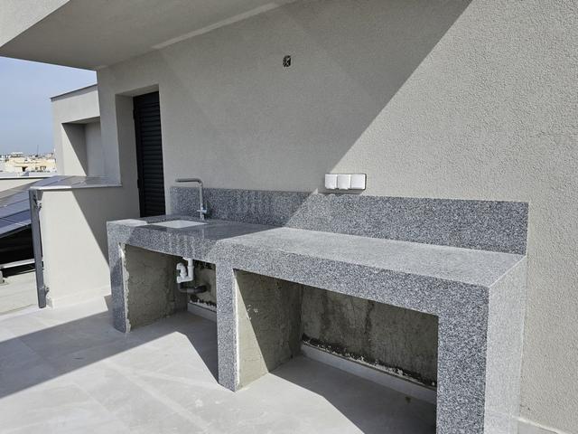 New 2-bedroom penthouse in Limassol №153690: https://dom.com.cy/en/catalog/rent/153690/ (dom.com.cy)