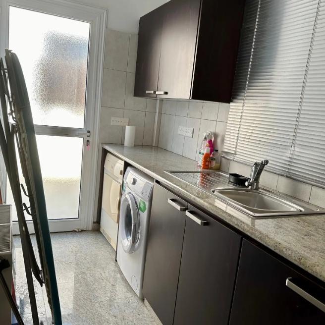 3-bedroom house in Larnaca №152085: https://dom.com.cy/en/catalog/rent/152085/ (dom.com.cy)