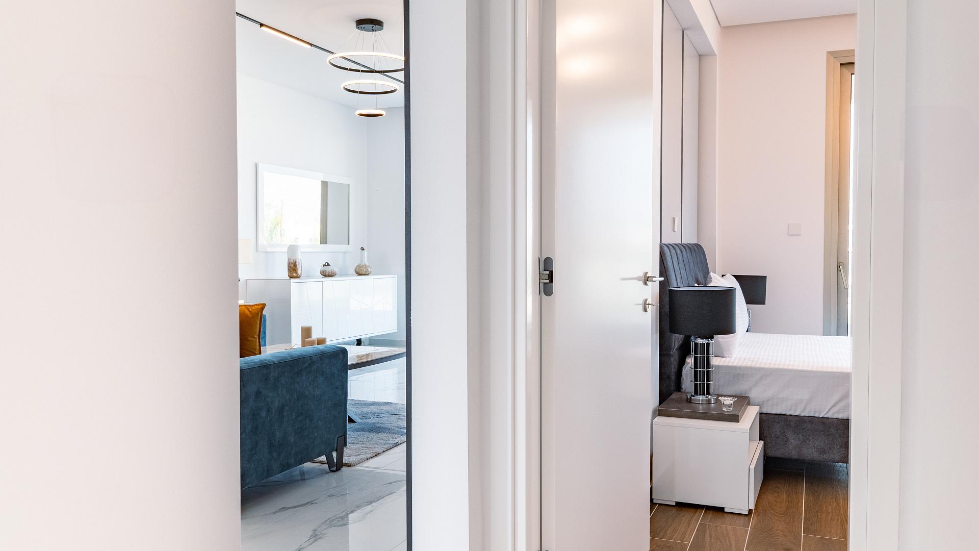 New 3-bedroom flat in Paphos № 153686: https://dom.com.cy/en/catalog/sale/153686/ (dom.com.cy)