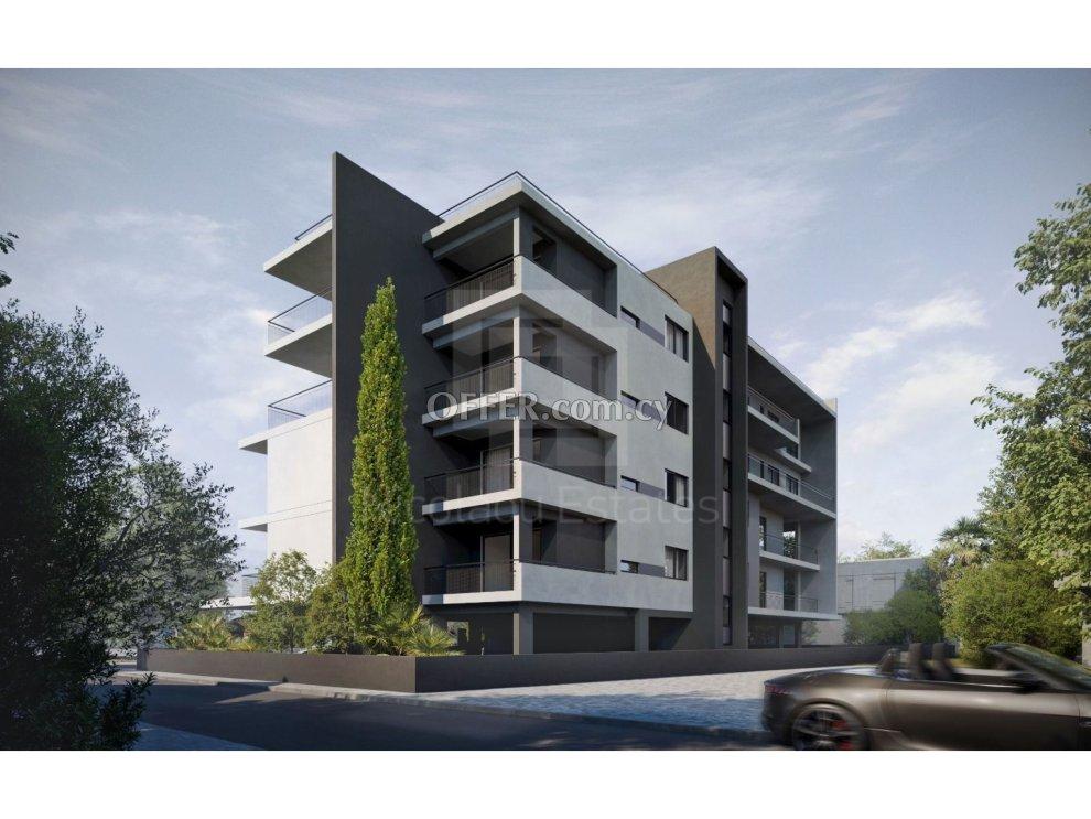 One bedroom flat for sale in Agios Ioannis. Under construction: https://www.offer.com.cy/en/one-bedroom-flat-for-sale-in-agios-ioannis-under-construction/21-809880/ (www.offer.com.cy)