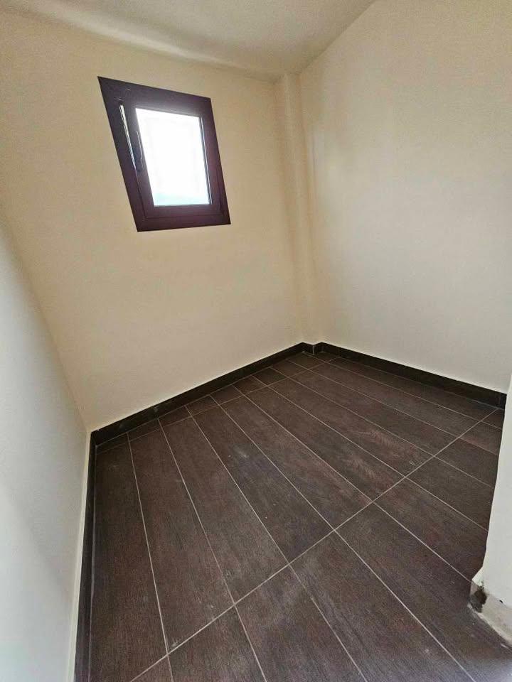 2 Bedroom semi-detached for sale or  rent: https://www.facebook.com/marketplace/item/1202297171429856 (www.facebook.com)