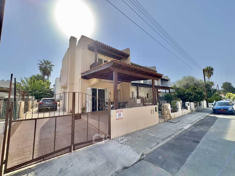 3-bedroom semi-detached for sale: https://www.bazaraki.com/adv/5788693_3-bedroom-semi-detached-for-sale (www.bazaraki.com)