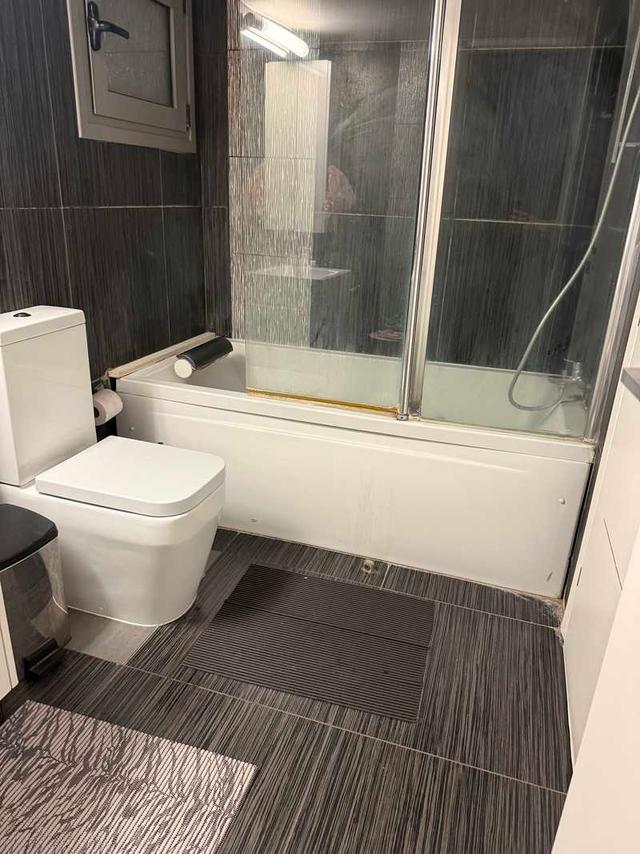3-bedroom penthouse to rent: https://www.bazaraki.com/adv/5793254_3-bedroom-penthouse-to-rent (www.bazaraki.com)