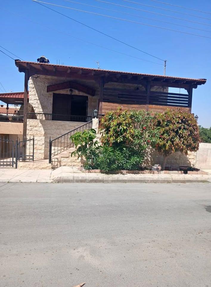 Ενοικιάζεται οικια: https://www.facebook.com/marketplace/item/673782772185461 (www.facebook.com)