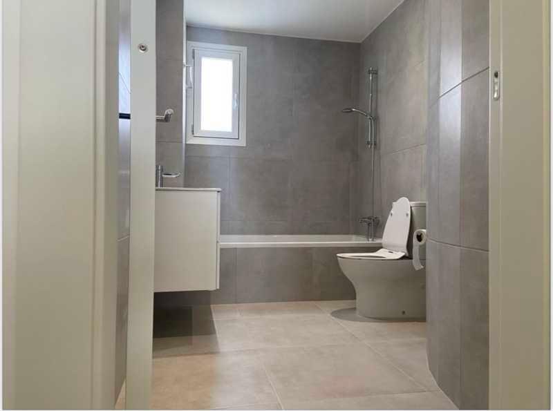 2-bedroom apartment to rent: https://www.bazaraki.com/adv/5797355_2-bedroom-apartment-to-rent (www.bazaraki.com)