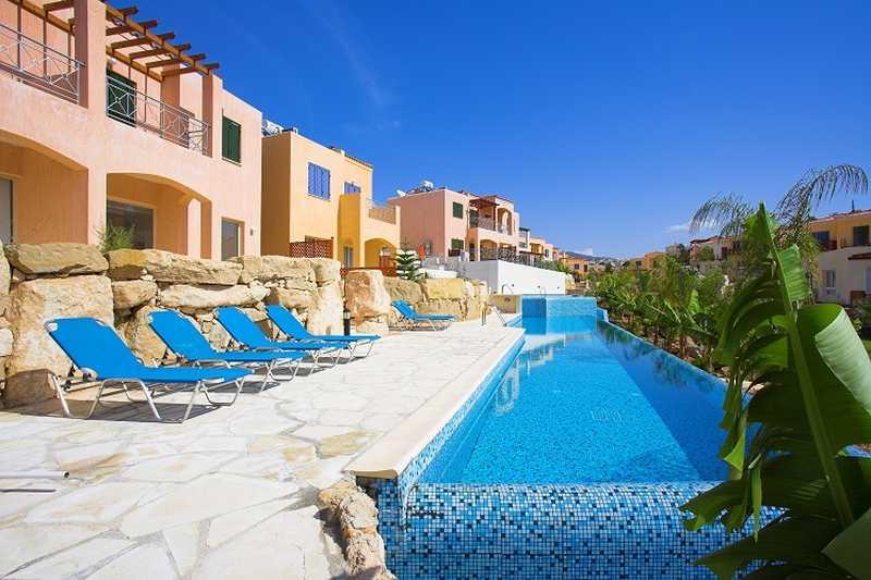 2-bedroom semi-detached for sale: https://www.bazaraki.com/adv/5797575_2-bedroom-semi-detached-for-sale (www.bazaraki.com)
