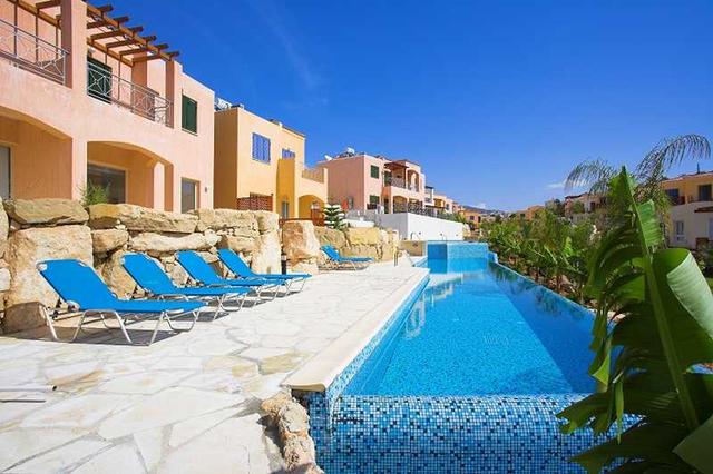 2-bedroom semi-detached for sale: https://www.bazaraki.com/adv/5797575_2-bedroom-semi-detached-for-sale (www.bazaraki.com)