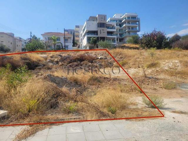 Residential land 531 m²: https://www.bazaraki.com/adv/5798370_residential-land-531-m2 (www.bazaraki.com)
