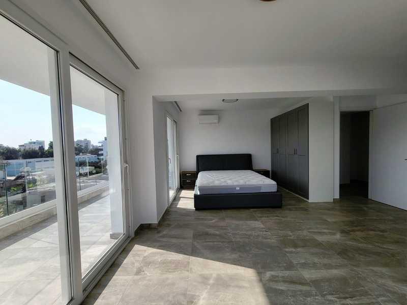 2-bedroom apartment to rent: https://www.bazaraki.com/adv/5786396_2-bedroom-apartment-to-rent (www.bazaraki.com)